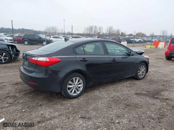 2016 Kia Forte LX with VIN KNAFX4A65G5608901, listed as a IAAI auction lot 40951331 with 108,815 mi miles. Bid and sale history available at carsss.com. Image 4.