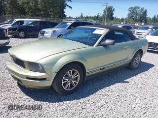 2005 Ford Mustang Deluxe with VIN 1ZVFT84N755254849, listed as a IAAI auction lot 42544077 with 276,391 mi miles and . Bid and sale history available at DreamBid. Image 2.