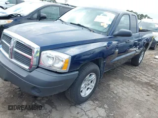 2006 Dodge Dakota ST with VIN 1D7HE22K56S620991, listed as a IAAI auction lot 41824591 with 111,310 mi miles and . Bid and sale history available at DreamBid. Image 17.