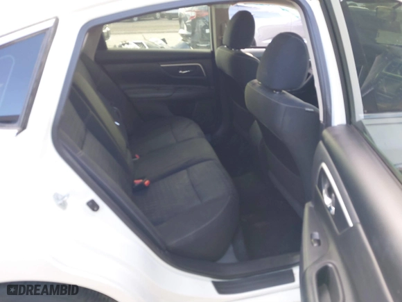 2017 Nissan Altima 2.5 SV with VIN 1N4AL3AP2HC219101, listed as a IAAI auction lot 41313212 with 98,092 mi miles. Bid and sale history available at carsss.com. Image 8.