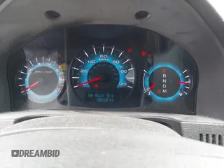 2010 Ford Fusion SEL с VIN 3FAHP0JG2AR322396, выставлен на аукционе IAAI как лот 42411143 с пробегом 136 320 миль миль и . История ставок и продаж доступна на DreamBid. Изображение 7.
