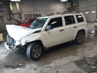 2009 Jeep Patriot Sport with VIN 1J8FT28B39D194976, listed as a IAAI auction lot 41575669 with 130,955 mi miles and . Bid and sale history available at DreamBid. Image 2.