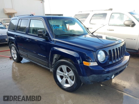 2016 Jeep Patriot Latitude z VIN 1C4NJPFA8GD615264, wystawiony jako IAAI lot #42422580 z przebiegiem 80 867 mil mil oraz . Historia ofert i sprzedaży dostępna na DreamBid. Obrazek 1.