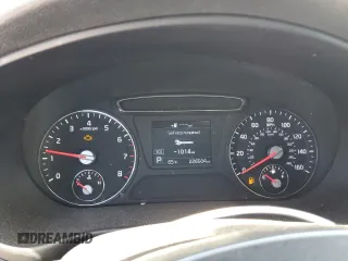 2020 Kia Sorento LX V6 with VIN 5XYPG4A55LG627108, listed as a Copart auction lot 49241195 with 226,504 mi miles and Salvage Title. Bid and sale history available at carsss.com. Image 9.
