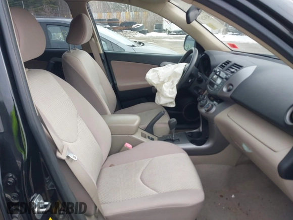 2008 Toyota RAV4 with VIN JTMBD33V086064229, listed as a IAAI auction lot 41362267 with 115,894 mi miles. Bid and sale history available at carsss.com. Image 5.