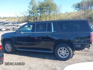 2019 GMC Yukon XL SLT with VIN 1GKS1GKC7KR366062, listed as a IAAI auction lot 41485559 with 86,290 mi miles. Bid and sale history available at carsss.com. Image 14.