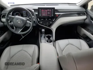 2022 Toyota Camry SE with VIN 4T1G11AKXNU702906, listed as a Copart auction lot 51081115 with 39,702 mi miles and Clean Title. Bid and sale history available at DreamBid. Image 8.
