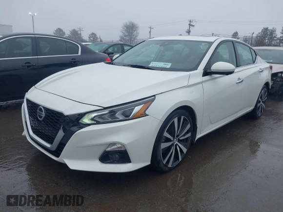 2020 Nissan Altima Platinum with VIN 1N4BL4FV5LN300639, listed as a IAAI auction lot 41571043 with 52,641 mi miles and . Bid and sale history available at carsss.com. Image 17.