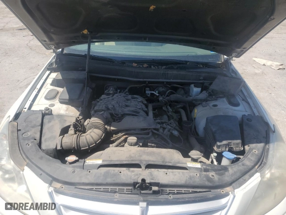 2009 Hyundai Genesis with VIN KMHGC46E59U036865, listed as a Copart auction lot 53693615 with 119,474 mi miles and Clean Title. Bid and sale history available at carsss.com. Image 11.