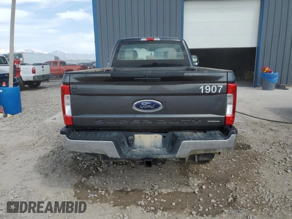 2019 Ford F-250 XL with VIN 1FT7X2B61KEC11379, listed as a Copart auction lot 52757485 with 168,913 mi miles and Clean title. Bid and sale history available at DreamBid. Image 6.