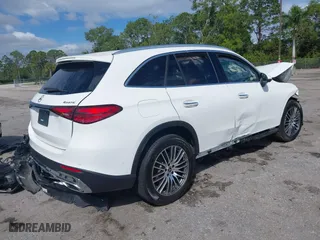 2025 Mercedes-Benz GLC with VIN W1NKM4HB3SF237083, listed as a IAAI auction lot 41666241 with 1 mi miles. Bid and sale history available at carsss.com. Image 4.