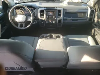 2018 Ram 1500 Express z VIN 1C6RR6KT4JS141691, wystawiony jako Copart lot #44244695 z przebiegiem 62 980 mil mil oraz Szkoda całkowita • Salvage title. Historia ofert i sprzedaży dostępna na DreamBid. Obrazek 8.