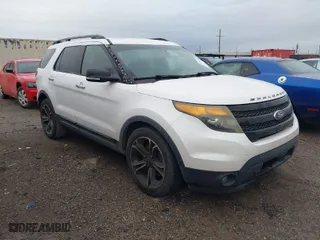 2014 Ford Explorer Sport with VIN 1FM5K8GT9EGB82497, listed as a IAAI auction lot 41946994 with 138,631 mi miles. Bid and sale history available at carsss.com. Image 1.