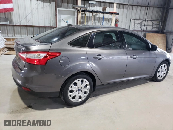 2012 Ford Focus SE z VIN 1FAHP3F28CL444261, wystawiony jako Copart lot #61174145 z przebiegiem 77 612 mil mil oraz Szkoda całkowita • Salvage title. Historia ofert i sprzedaży dostępna na DreamBid. Obrazek 3.