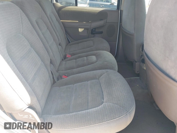 2002 Ford Explorer XLT with VIN 1FMZU63E12UB04302, listed as a IAAI auction lot 41907410 with 130,591 mi miles and . Bid and sale history available at DreamBid. Image 8.