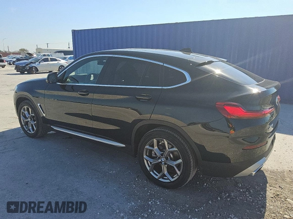 2024 BMW X4 xDrive30i z VIN 5UX33DT06R9U88255, wystawiony jako Copart lot #56604545 z przebiegiem 30 544 mil mil oraz Czysty tytuł • Clean title. Historia ofert i sprzedaży dostępna na DreamBid. Obrazek 2.