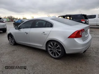 2015 Volvo S60 T6 Drive-E Platinum with VIN YV149MFMXF2335458, listed as a Copart auction lot 80777934 with 140,790 mi miles and Salvage title. Bid and sale history available at DreamBid. Image 2.