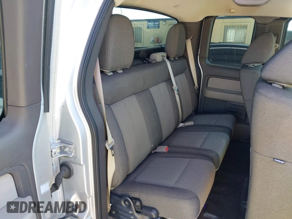 2010 Ford F-150 XL with VIN 1FTEX1C84AFC75927, listed as a IAAI auction lot 41914987 with 85,524 mi miles. Bid and sale history available at carsss.com. Image 8.