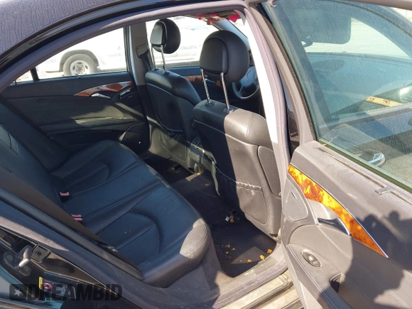 2004 Mercedes-Benz E 320 with VIN WDBUF82JX4X112305, listed as a IAAI auction lot 42058438 with 201,750 mi miles and . Bid and sale history available at DreamBid. Image 8.