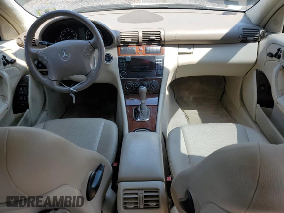 2007 Mercedes-Benz C 280 Luxury z VIN WDBRF92H67F923814, wystawiony jako Copart lot #60515625 z przebiegiem 87 502 mil mil oraz Szkoda całkowita • Salvage title. Historia ofert i sprzedaży dostępna na DreamBid. Obrazek 8.
