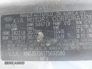 2007 Kia Sorento EX with VIN KNDJD736175693580, listed as a IAAI auction lot 42101625 with 230,030 mi miles and . Bid and sale history available at DreamBid. Image 9.