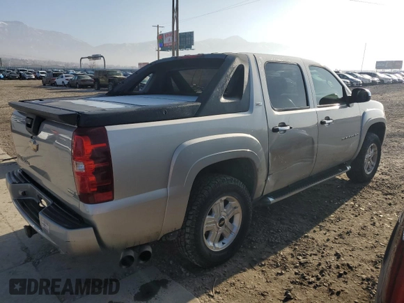 2008 Chevrolet Avalanche LT w/3LT with VIN 3GNFK12398G284843, listed as a Copart auction lot 83497794 with 191,627 mi miles and Salvage Title. Bid and sale history available at carsss.com. Image 3.
