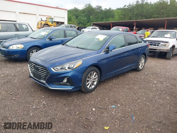 2018 Hyundai Sonata SE z VIN 5NPE24AF7JH697147, wystawiony jako IAAI lot #42253796 z przebiegiem 72 605 mil mil oraz . Historia ofert i sprzedaży dostępna na DreamBid. Obrazek 2.