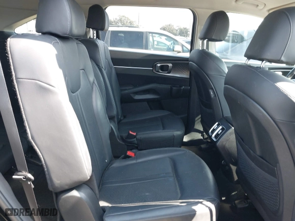 2023 Kia Sorento Hybrid EX with VIN KNDRHDLG4P5193721, listed as a IAAI auction lot 41545430 with 58,887 mi miles. Bid and sale history available at carsss.com. Image 8.