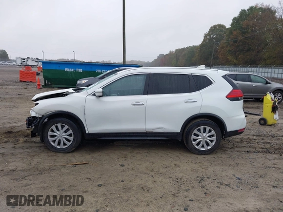 2017 Nissan Rogue SV with VIN KNMAT2MTXHP513920, listed as a IAAI auction lot 40800668 with 105,460 mi miles. Bid and sale history available at carsss.com. Image 15.