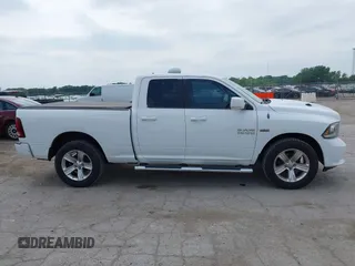 2013 Ram 1500 Sport z VIN 1C6RR7HT5DS540997, wystawiony jako IAAI lot #42142831 z przebiegiem 135 632 mil mil oraz . Historia ofert i sprzedaży dostępna na DreamBid. Obrazek 13.