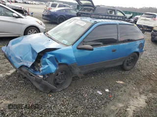 1990 Geo Metro z VIN 2C1MR2465L6014681, wystawiony jako Copart lot #82309254 z przebiegiem 95 146 mil mil oraz Szkody całkowita. Historia ofert i sprzedaży dostępna na DreamBid. Obrazek 1.