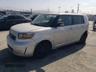 2008 Scion xB z VIN JTLKE50E081022707, wystawiony jako Copart lot #71483074 z przebiegiem 208 409 mil mil oraz Szkody całkowita. Historia ofert i sprzedaży dostępna na DreamBid. Obrazek 1.