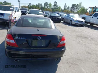 2007 Mercedes-Benz SLK 350 with VIN WDBWK56F47F151457, listed as a IAAI auction lot 42048505 with 293,830 mi miles and . Bid and sale history available at DreamBid. Image 16.