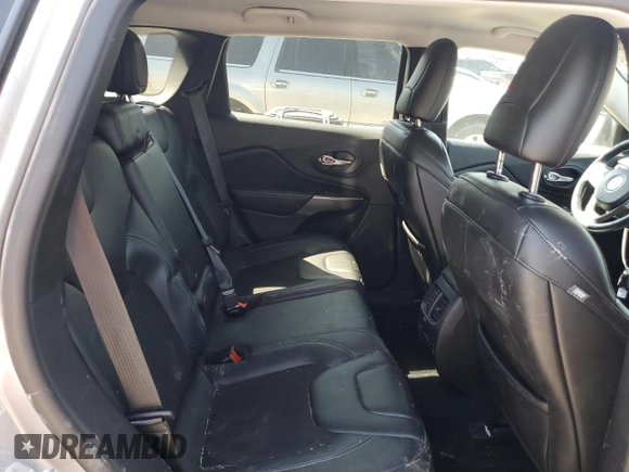 2019 Jeep Cherokee Latitude Plus with VIN 1C4PJMLB3KD437129, listed as a Copart auction lot 61947675 with 73,982 mi miles and Salvage title. Bid and sale history available at DreamBid. Image 11.