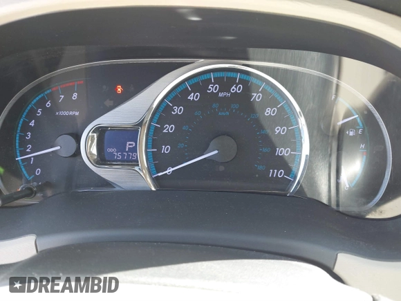 2012 Toyota Sienna XLE AAS with VIN 5TDYK3DC8CS258612, listed as a IAAI auction lot 41899311 with 75,779 mi miles and . Bid and sale history available at DreamBid. Image 7.