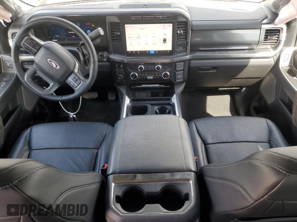 2024 Ford F-250 XL с VIN 1FT7W2BT2REF26422, выставлен на аукционе Copart как лот 55667925 с пробегом 18 046 миль миль и Списание • Salvage title. История ставок и продаж доступна на DreamBid. Изображение 8.