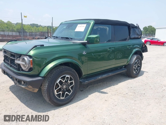 2024 Ford Bronco Outer Banks z VIN 1FMEE8BPXRLA06492, wystawiony jako IAAI lot #42365356 z przebiegiem 17 565 mil mil oraz . Historia ofert i sprzedaży dostępna na DreamBid. Obrazek 2.
