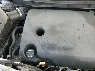 2020 Chevrolet Traverse LT with VIN 1GNERHKW5LJ105974, listed as a Copart auction lot 85543025 with 99,501 mi miles and Non repairable. Bid and sale history available at DreamBid. Image 14.