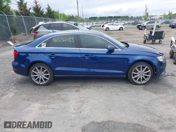 2015 Audi A3 Premium Plus z VIN WAUEFGFF7F1057529, wystawiony jako IAAI lot #42230483 z przebiegiem 110 344 mil mil oraz . Historia ofert i sprzedaży dostępna na DreamBid. Obrazek 14.