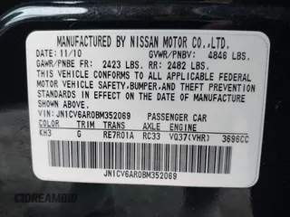 2011 Infiniti G37 x with VIN JN1CV6AR0BM352069, listed as a IAAI auction lot 42006766 with 195,827 mi miles. Bid and sale history available at carsss.com. Image 9.