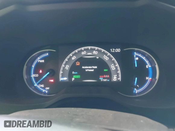 2022 Toyota RAV4 Hybrid XSE z VIN 4T3E6RFV4NU092518, wystawiony jako IAAI lot #42798470 z przebiegiem 51 581 mil mil oraz . Historia ofert i sprzedaży dostępna na DreamBid. Obrazek 7.