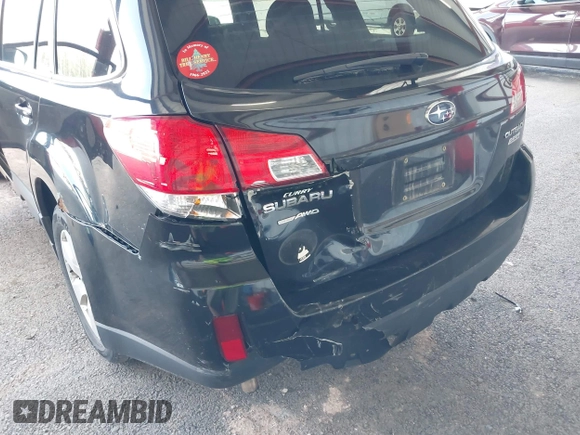 2010 Subaru Outback Premium All-Weather Anniversary z VIN 4S4BRBCC1A3366965, wystawiony jako IAAI lot #42116486 z przebiegiem 202 398 mil mil oraz . Historia ofert i sprzedaży dostępna na DreamBid. Obrazek 6.