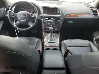 2012 Audi Q5 Premium Plus z VIN WA1DKAFP1CA084764, wystawiony jako Copart lot #60432335 z przebiegiem 122 946 mil mil oraz Szkoda całkowita • Salvage title. Historia ofert i sprzedaży dostępna na DreamBid. Obrazek 8.