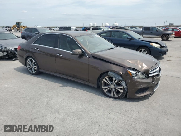 2014 Mercedes-Benz E-Class E 350 Sport with VIN WDDHF5KB0EA841353, listed as a Copart auction lot 53307615 with 234,042 mi miles and Salvage Title. Bid and sale history available at carsss.com. Image 4.