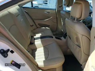 2007 Mercedes-Benz CLS-Class 5.5L with VIN WDDDJ72X17A085037, listed as a Copart auction lot 73697284 with 0 mi miles and Non Repairable. Bid and sale history available at carsss.com. Image 10.