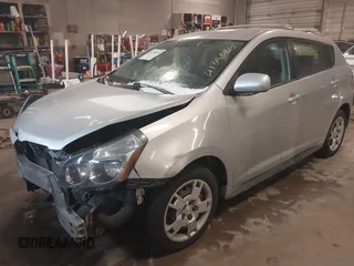2009 Pontiac Vibe with VIN 5Y2SM67009Z422428, listed as a IAAI auction lot 41356815 with 63,924 mi miles. Bid and sale history available at carsss.com. Image 17.