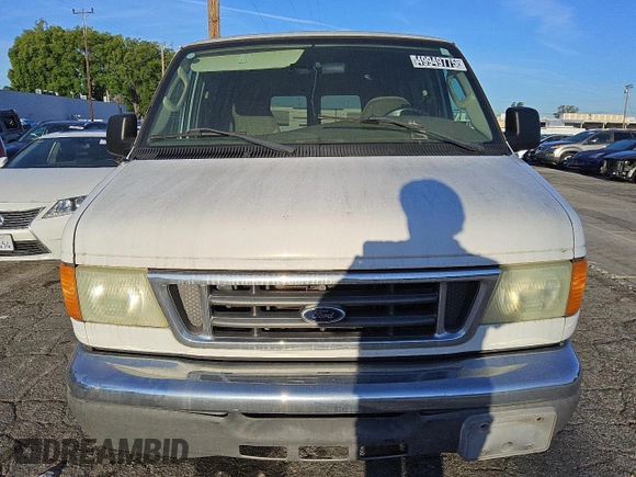 2004 Ford Econoline Cargo with VIN 1FTRE14W54HA62532, listed as a Copart auction lot 49949775 with Not Provided miles and Clean Title. Bid and sale history available at carsss.com. Image 5.
