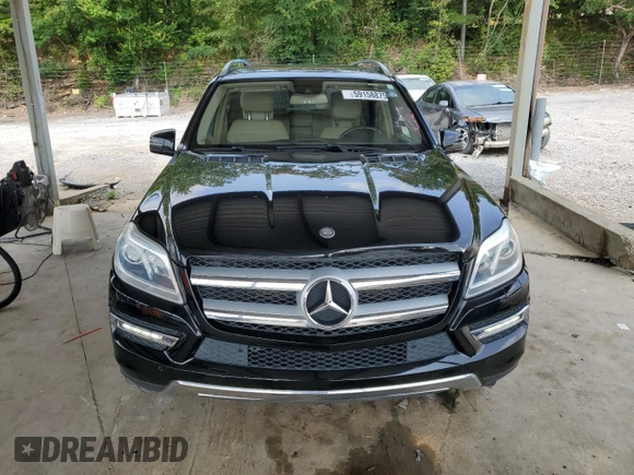 2014 Mercedes-Benz GL 450 z VIN 4JGDF7CE4EA333394, wystawiony jako Copart lot #59158875 z przebiegiem 189 925 mil mil oraz Czysty tytuł • Clean title. Historia ofert i sprzedaży dostępna na DreamBid. Obrazek 5.