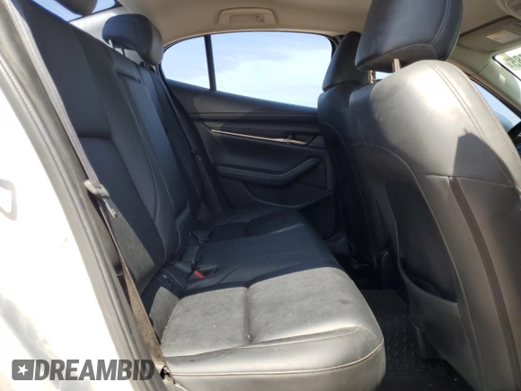 2019 Mazda 3 Select with VIN JM1BPACL9K1110896, listed as a Copart auction lot 62395685 with 141,544 mi miles and Salvage title. Bid and sale history available at DreamBid. Image 10.
