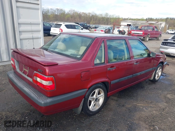 1997 Volvo 850 GT с VIN YV1LS5553V1400395, выставлен на аукционе IAAI как лот 41887637 с пробегом 88 192 миль миль и . История ставок и продаж доступна на DreamBid. Изображение 4.